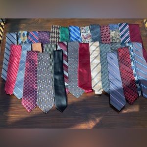 Mixed Lot of 28 Ties
